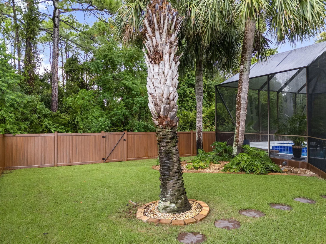 Photo of 156 Baywinds Drive