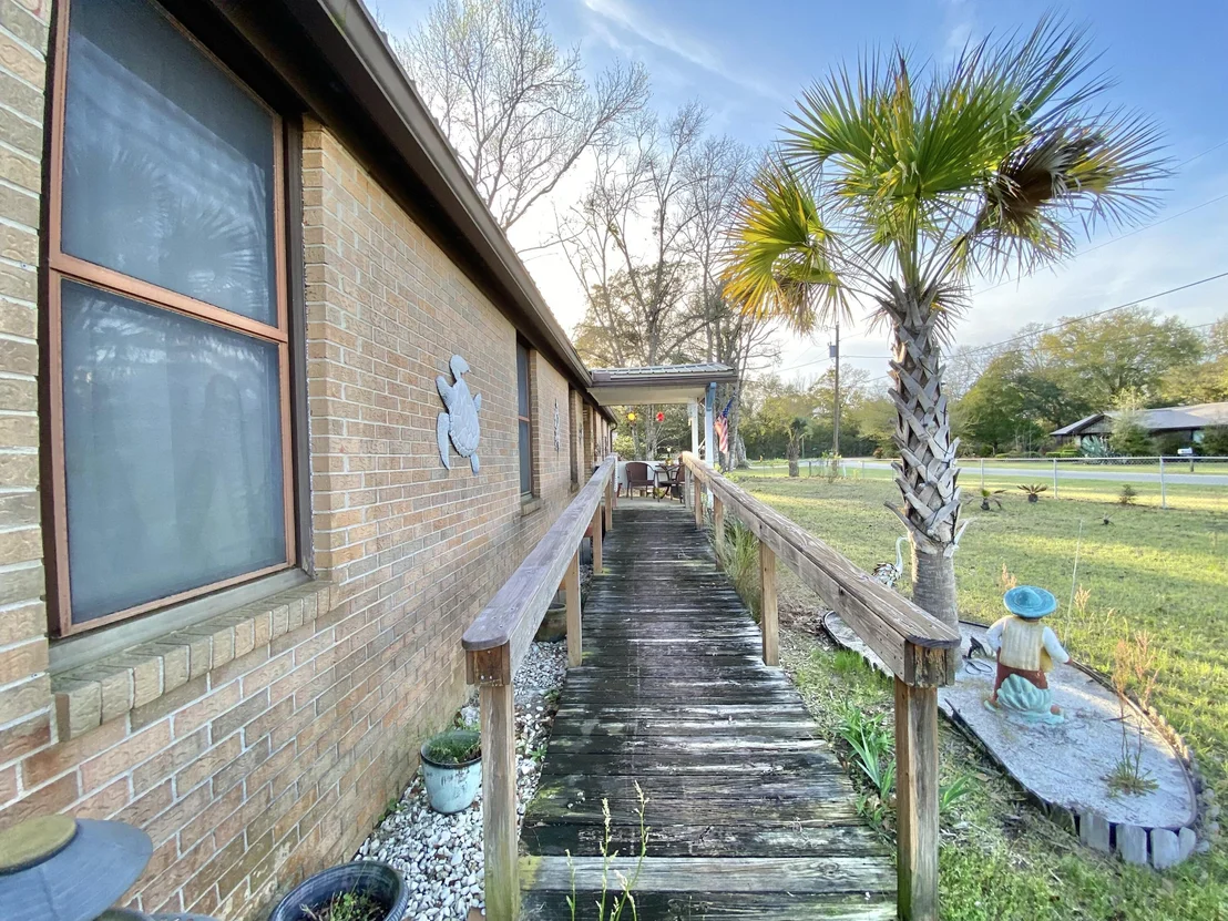 Photo of 46 Andy Drive
