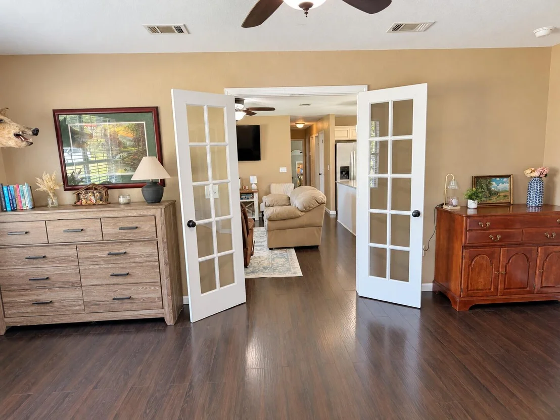 Photo of 3162 James Kennedy Road