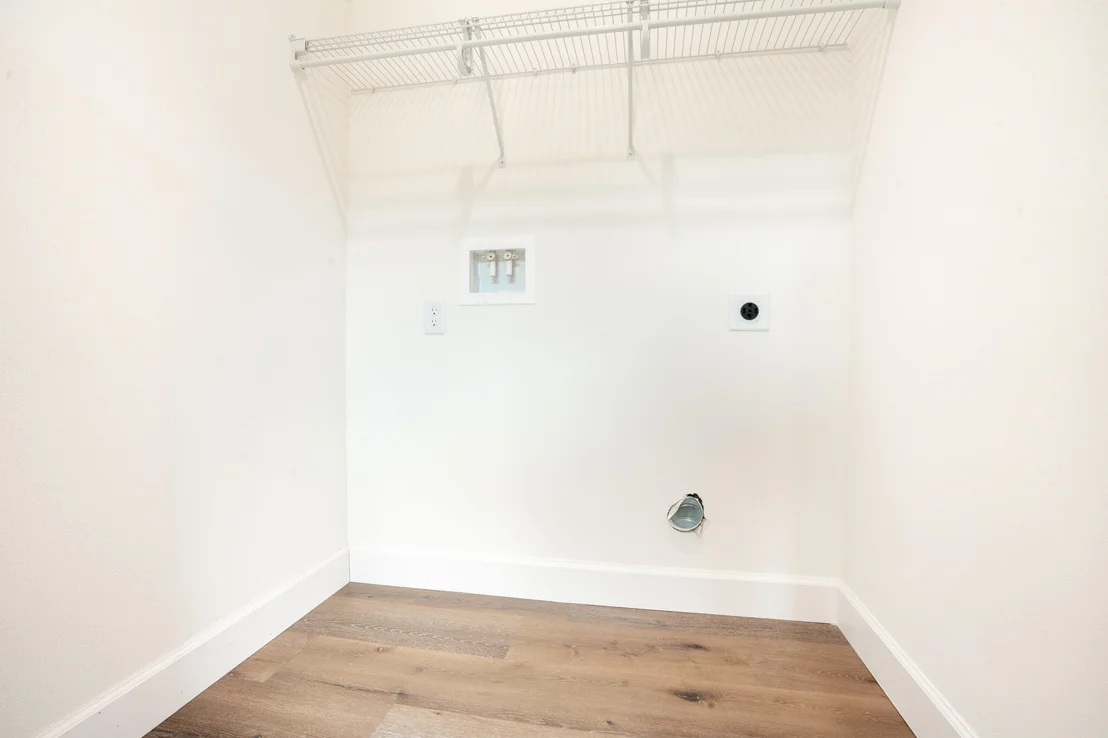 Photo of 21 A 5th Avenue