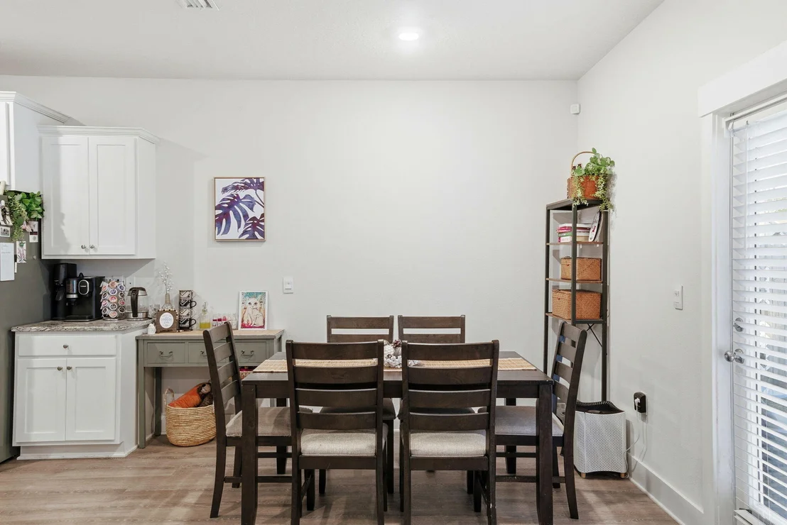 Photo of 4067 Blaney Lane