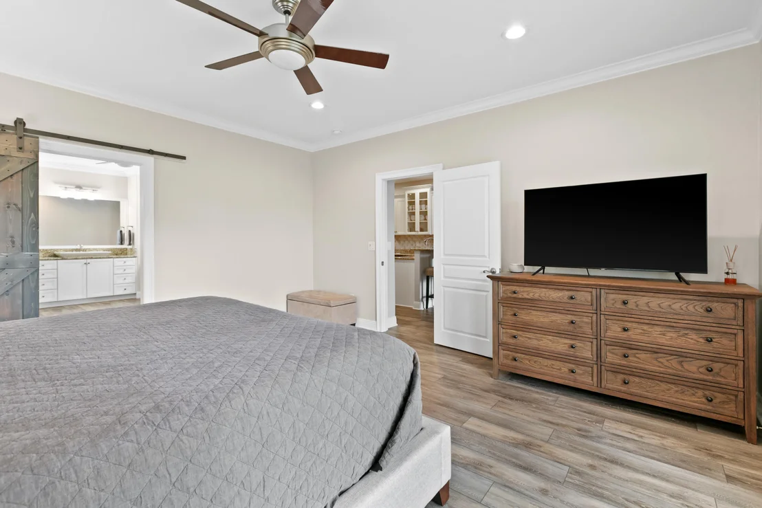 Photo of 679 Emerald Bay Drive