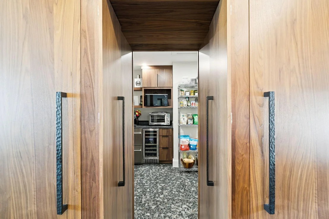 Photo of 1435 Bayshore Drive
