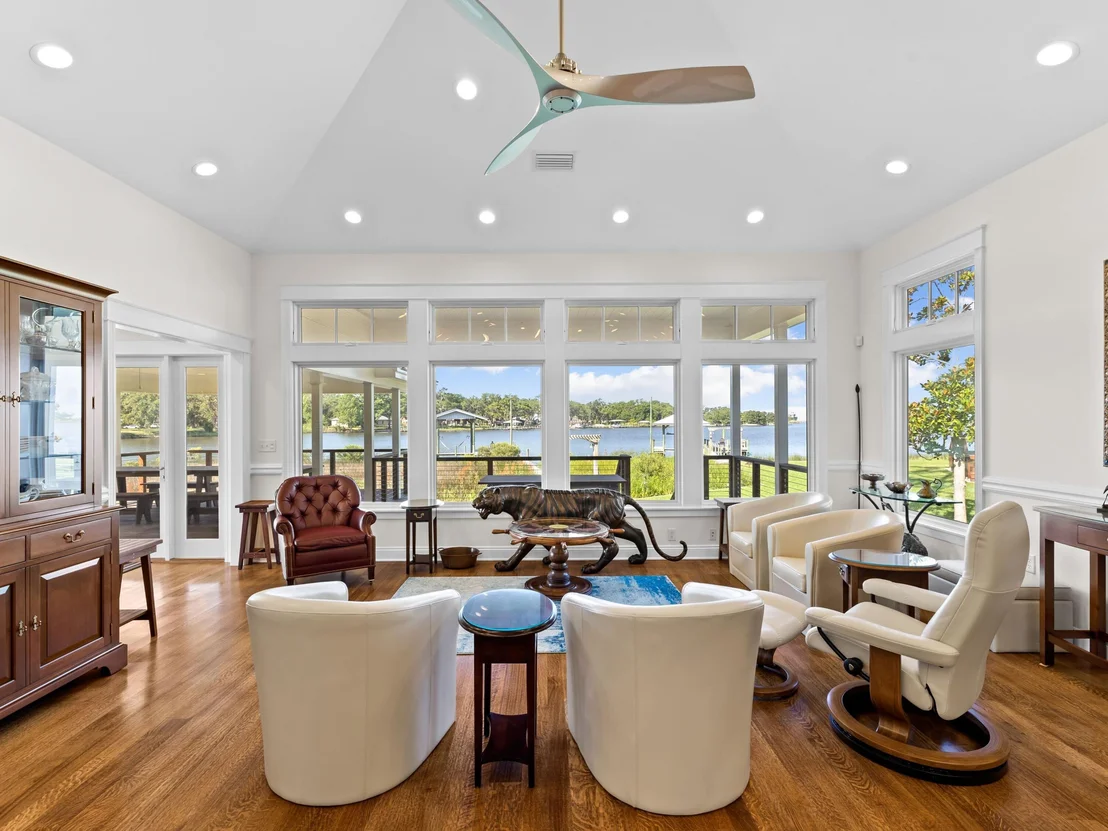 Photo of 104 George Ellis Point