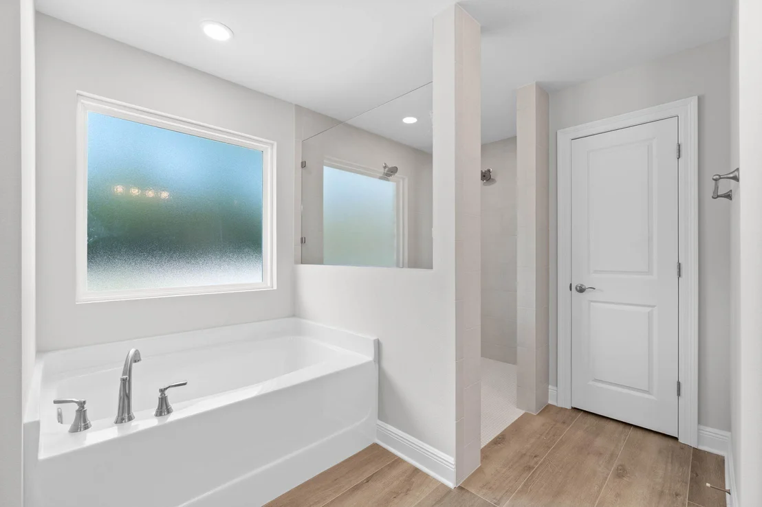 Photo of 2425 Cove Road