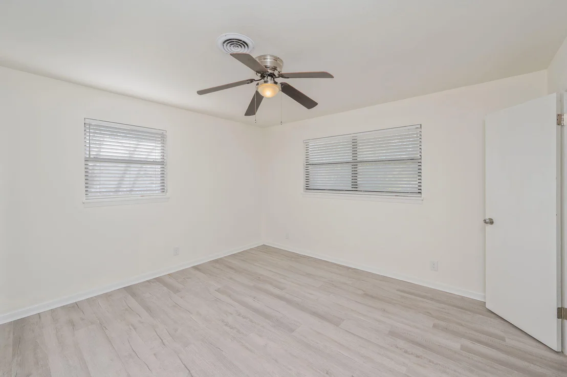 Photo of 431 Andrew Drive