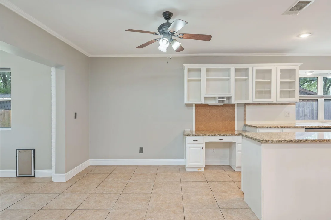 Photo of 1732 Bayshore Drive