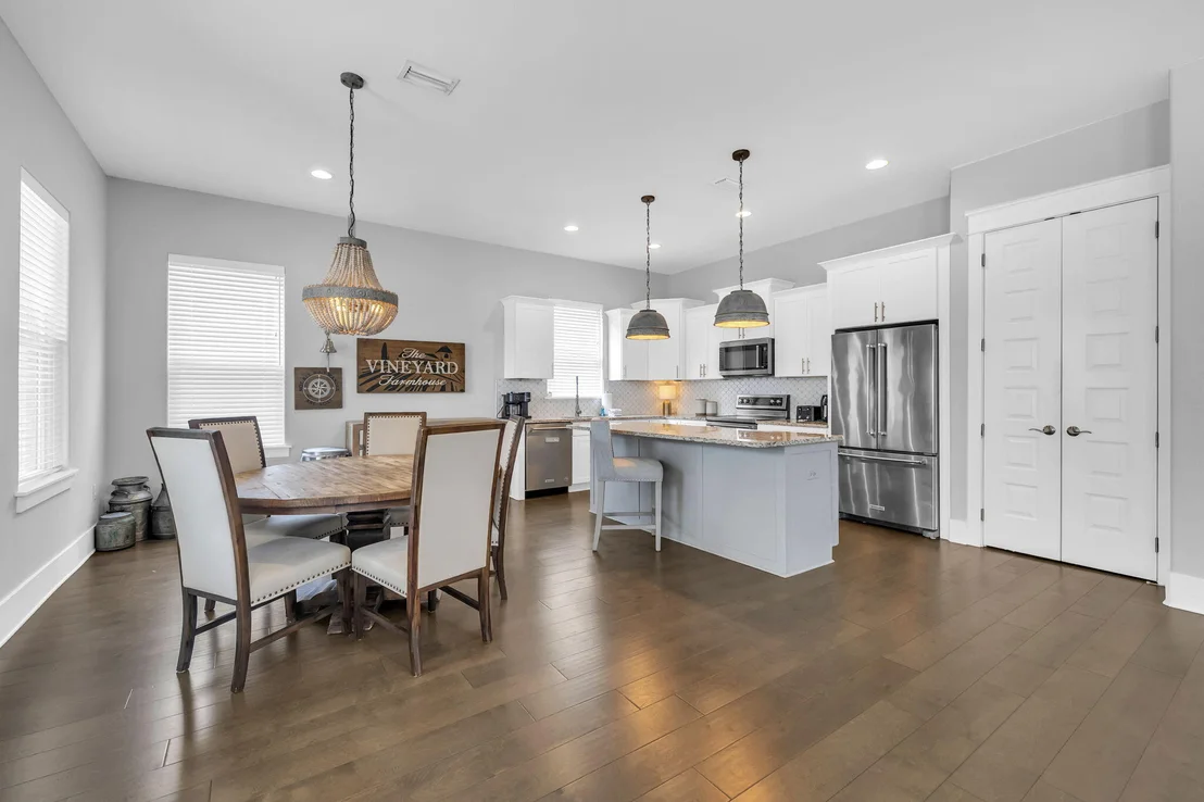Photo of 283 Lakeland Drive
