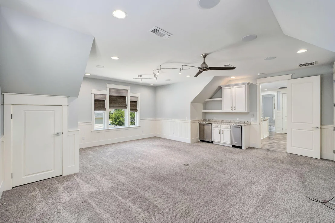 Photo of 104 Blakely Drew Boulevard