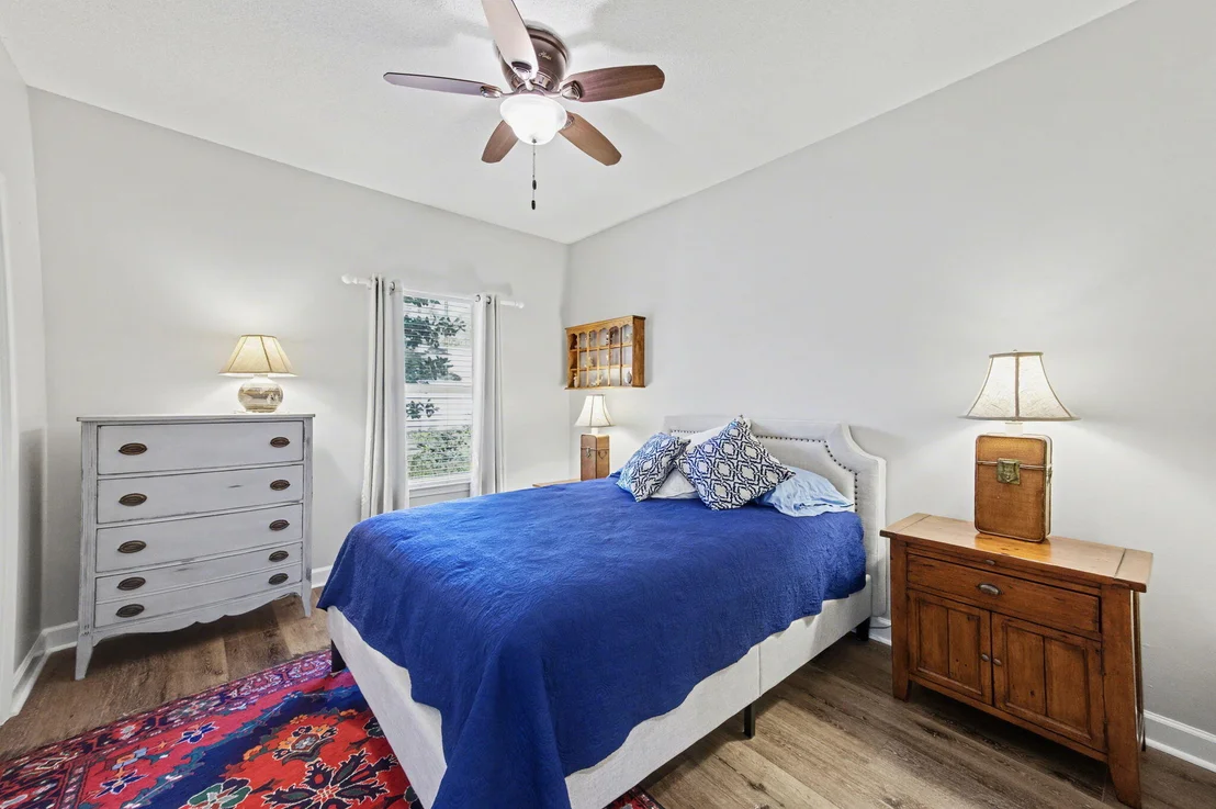Photo of 2760 Edgewater Drive