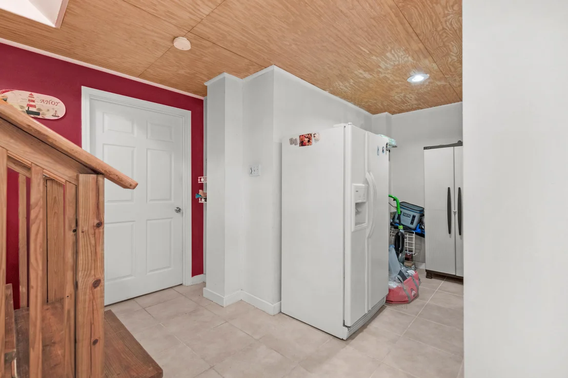 Photo of 1422 Lagrange Road
