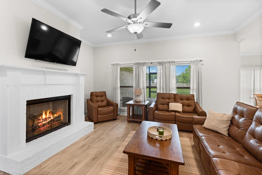 Photo of 6297 Howie Way