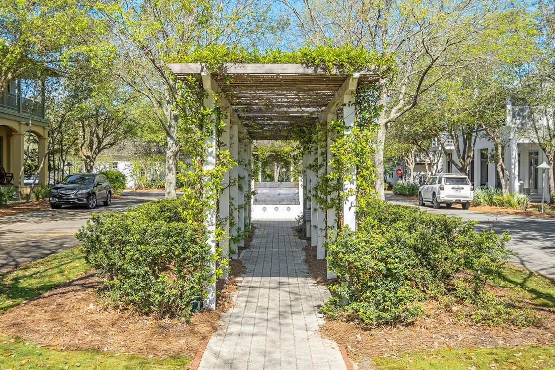 Photo of 220 Wiggle Lane