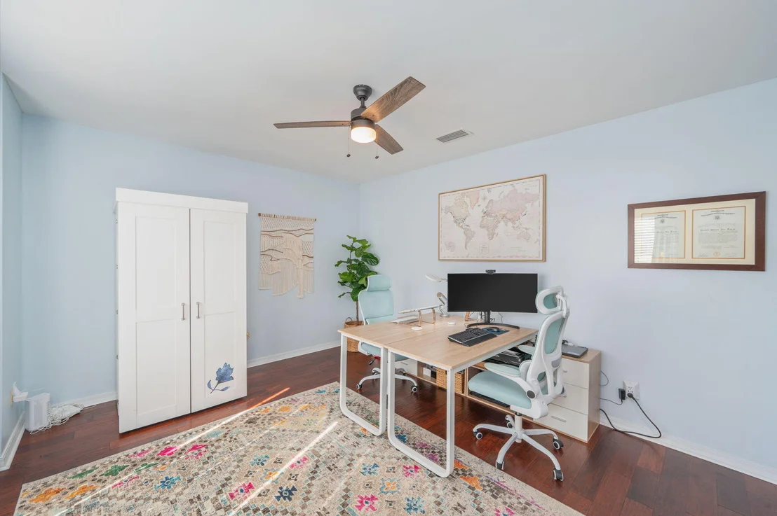 Photo of 1395 Windward Lane
