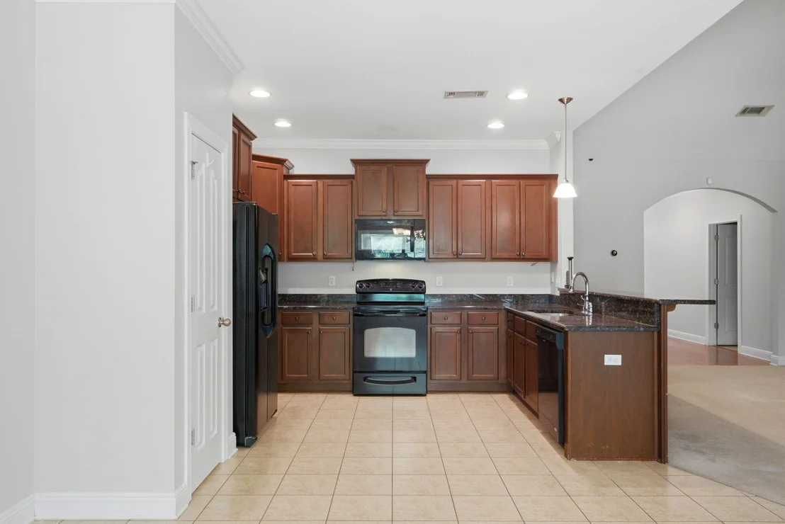 Photo of 106 Crab Apple Avenue