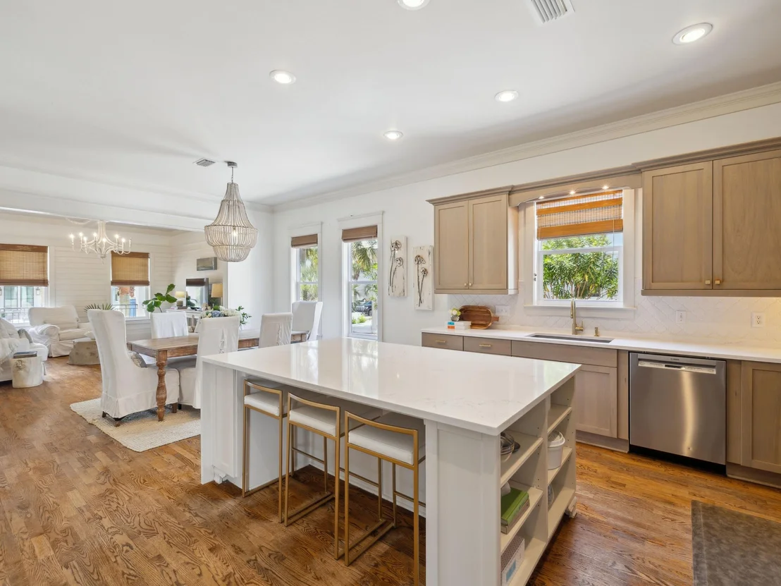 Photo of 38 White Cliffs Boulevard