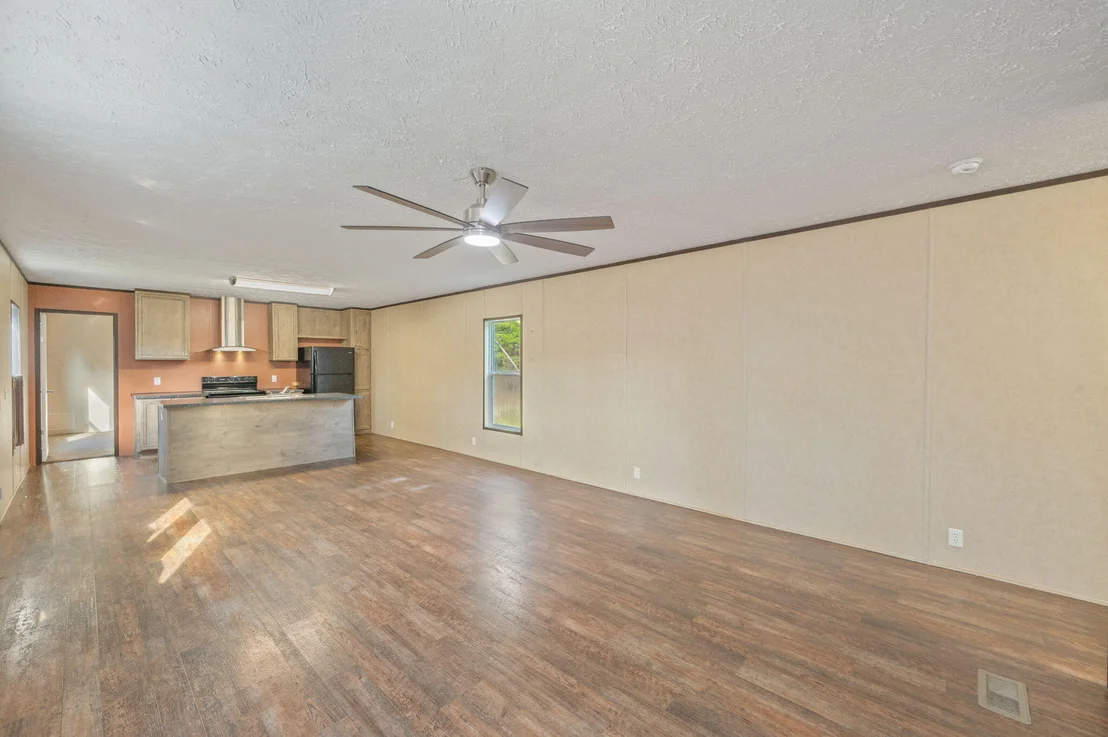 Photo of 5276 Third Avenue