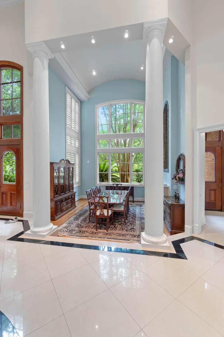 Photo of 4350 Stonebridge Road