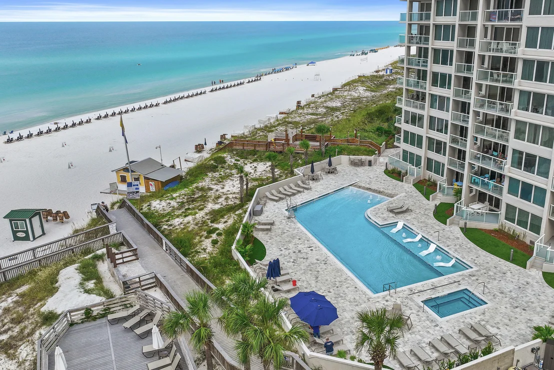 Photo of Unit 304 at 4304 Beachside Two Drive