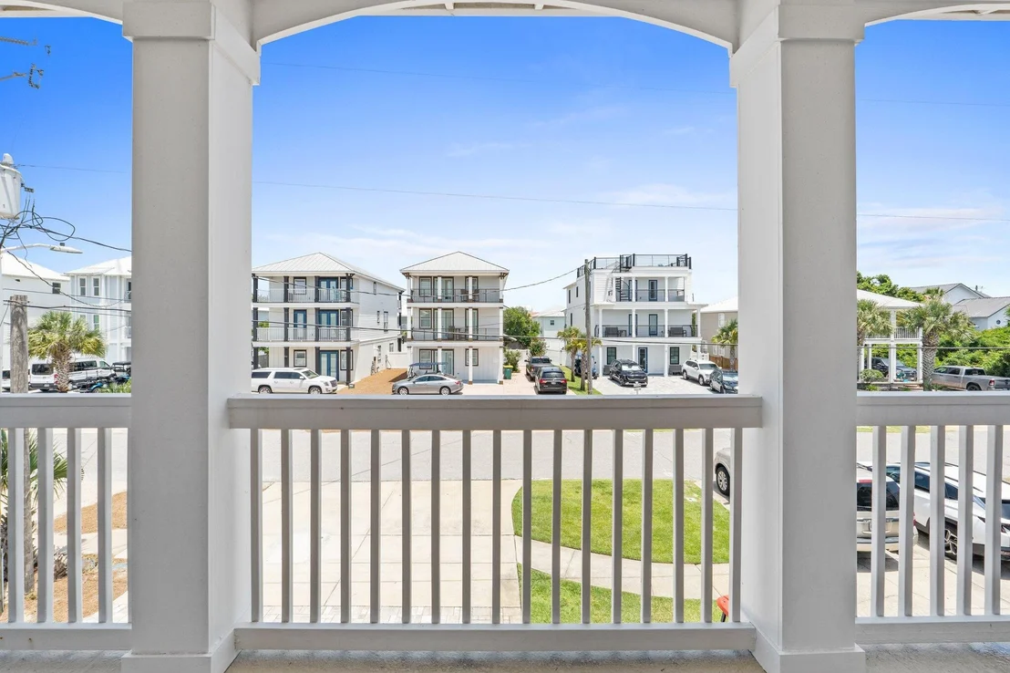 Photo of 68 Tarpon Street