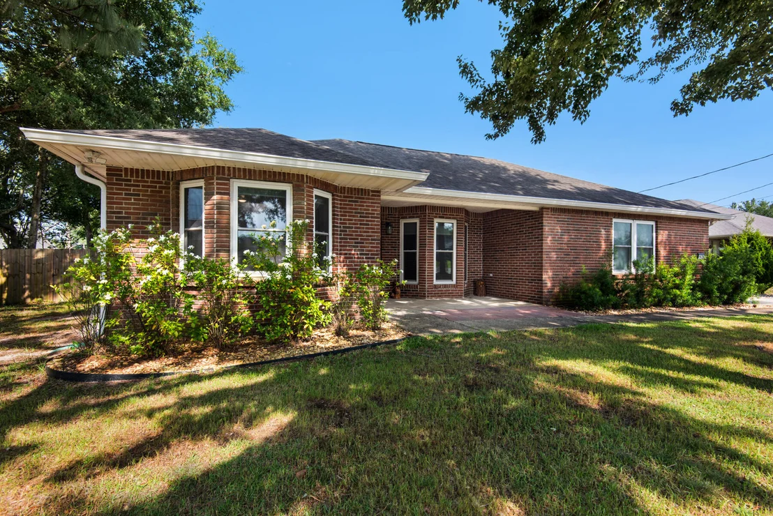Photo of 1930 Edgewood Drive