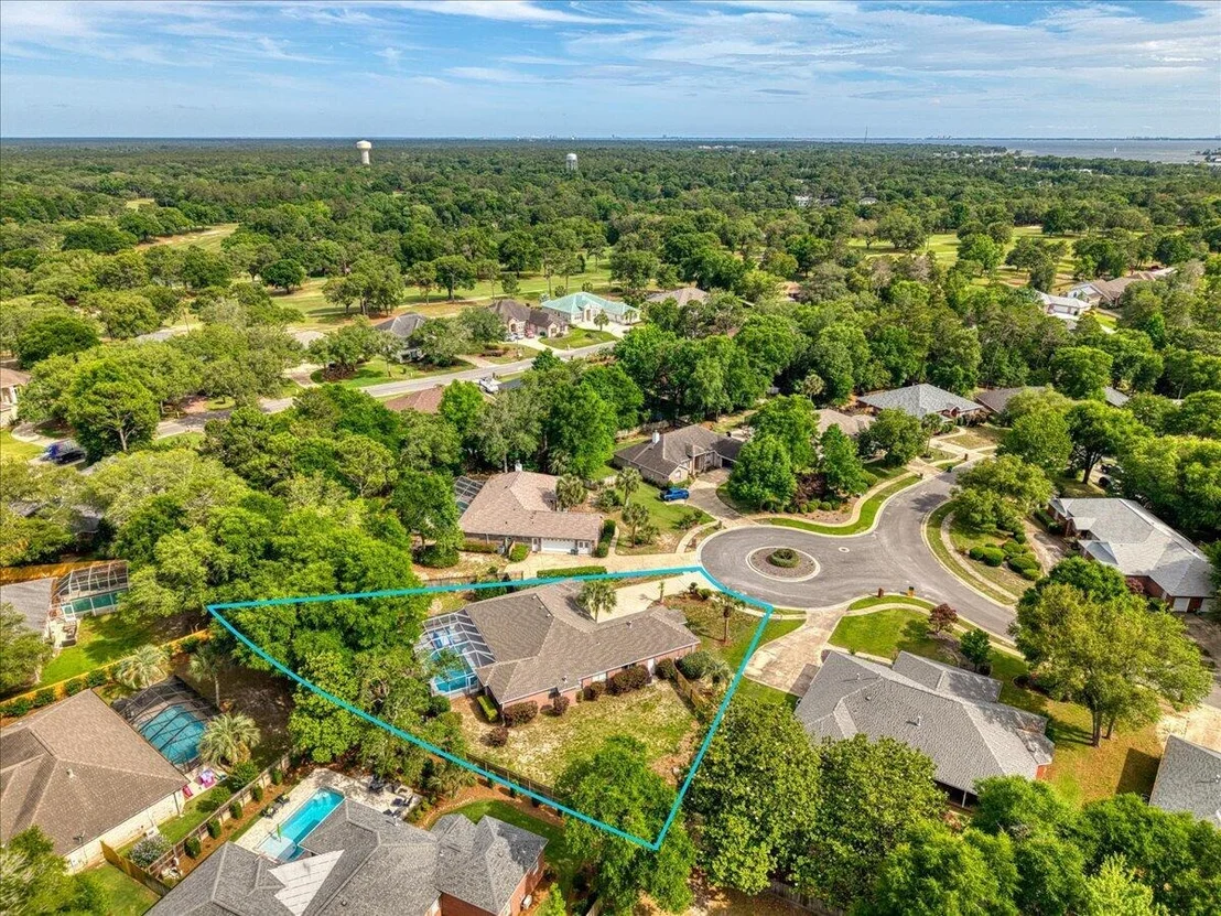 Photo of 4034 Bond Circle