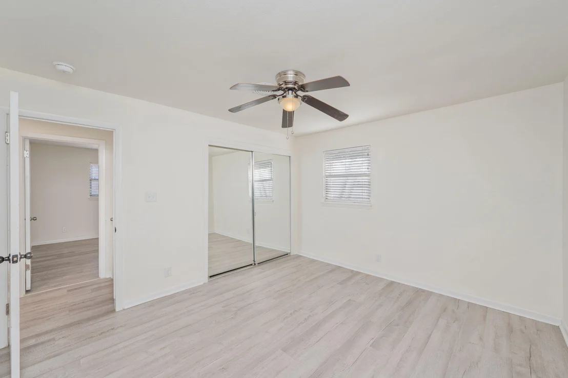 Photo of 431 Andrew Drive