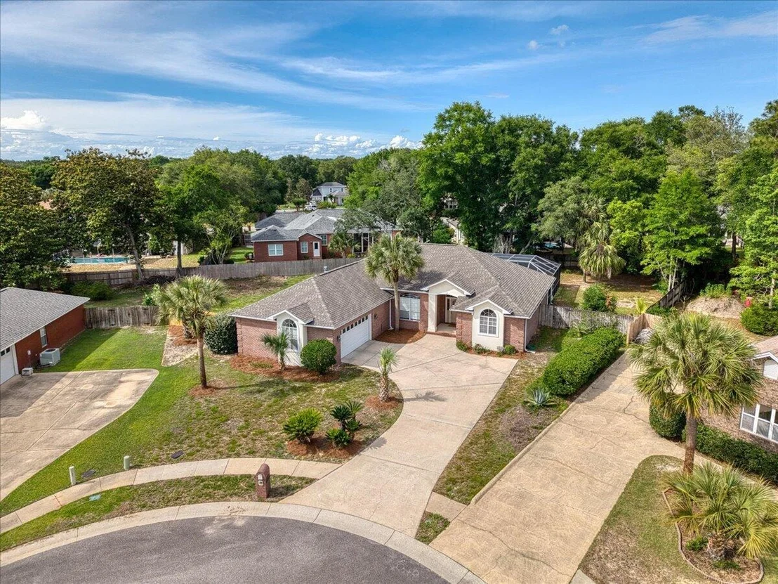 Photo of 4034 Bond Circle