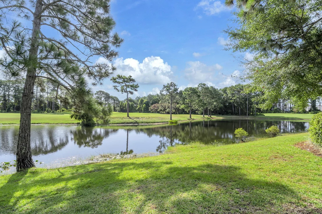 Photo of 4470 Stonebridge Road