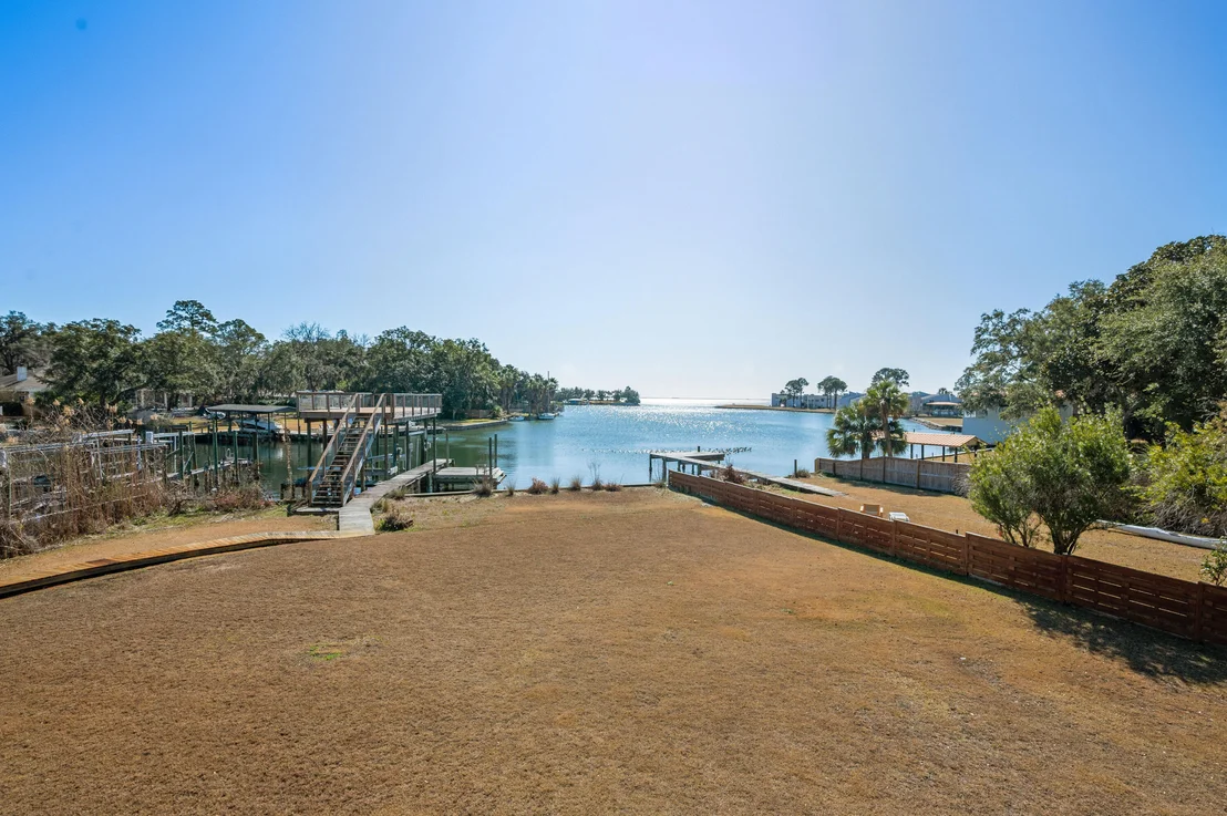 Photo of 27 Old Ferry Road