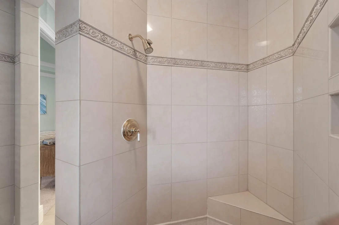 Photo of 4350 Stonebridge Road