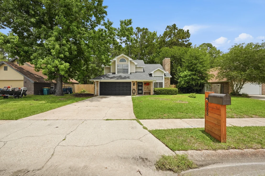 Photo of 808 Overbrook Drive