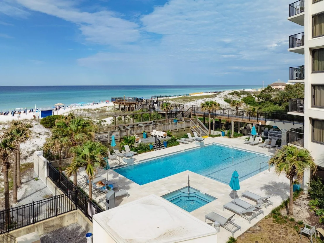 Photo of Unit 4033 at 4033 Beachside One Drive
