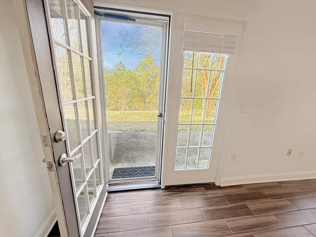 Photo of 731 Majestic Drive
