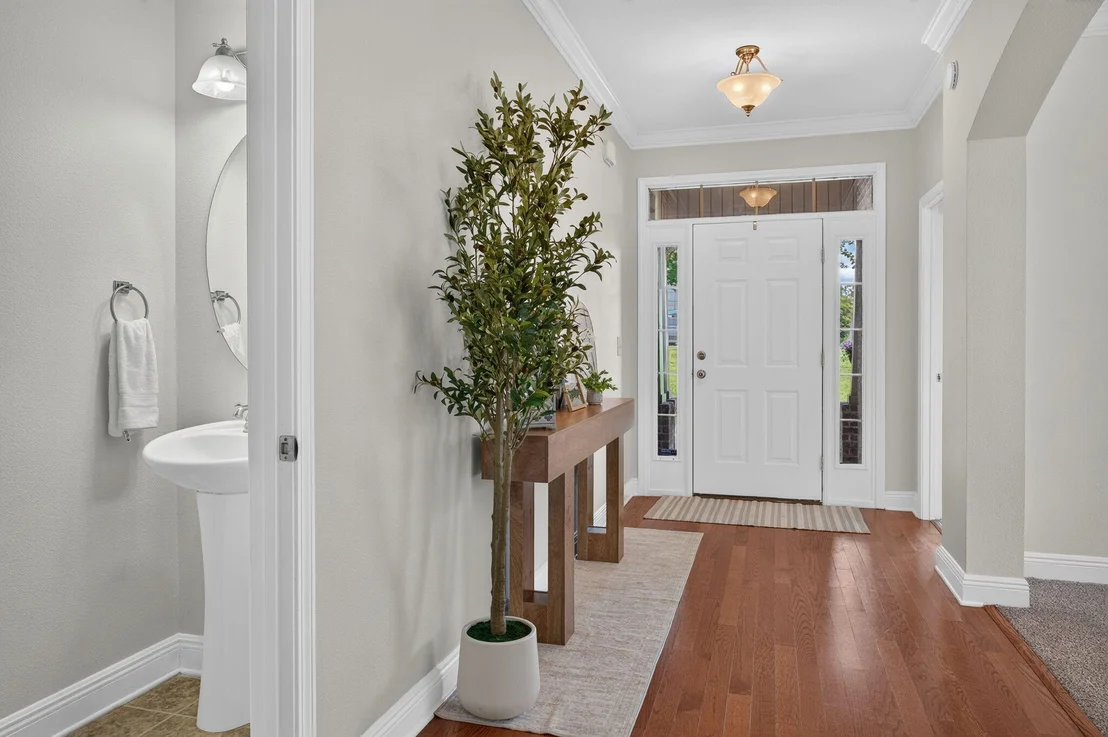 Photo of 143 Crab Apple Avenue