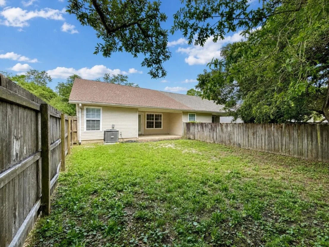 Photo of 697 Ferguson Drive