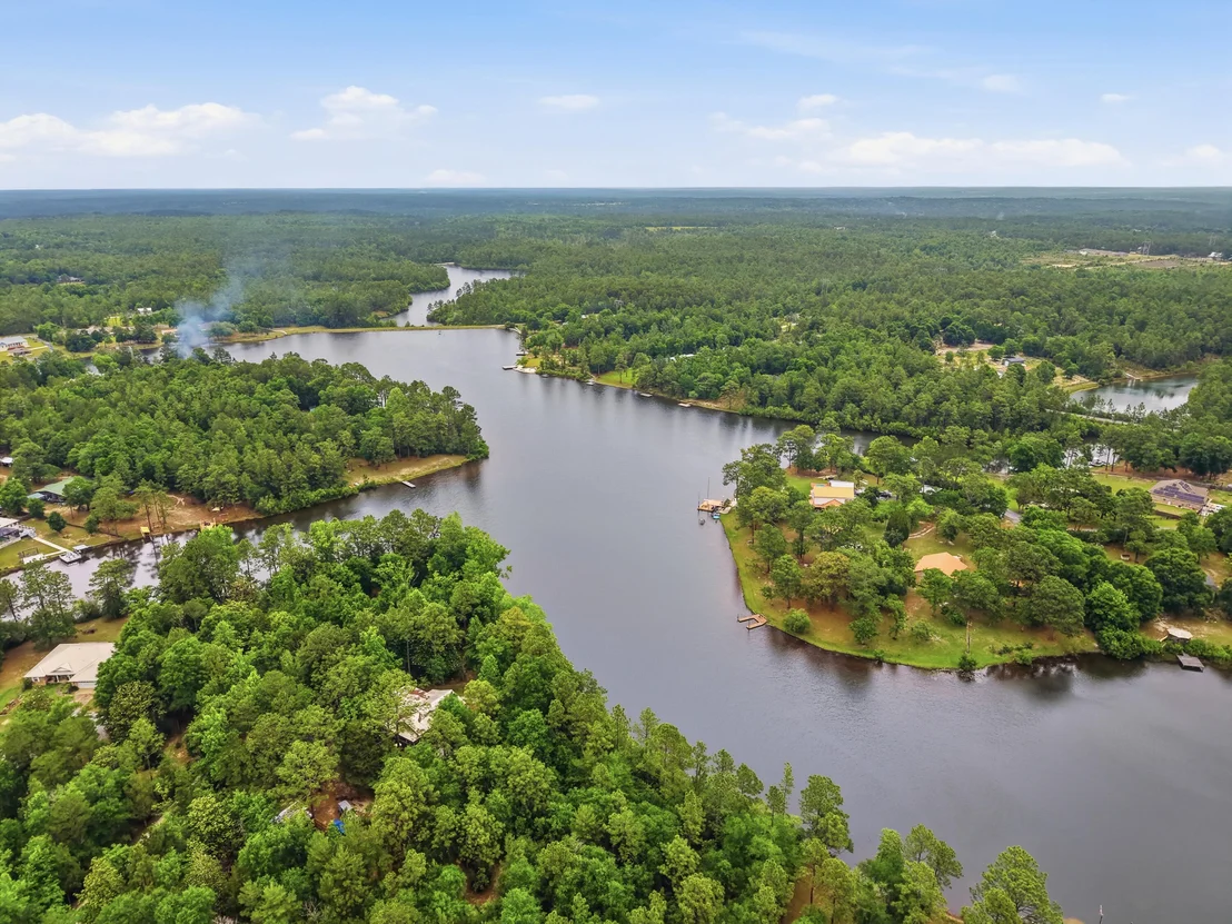 Photo of 4063 Lakeview Drive