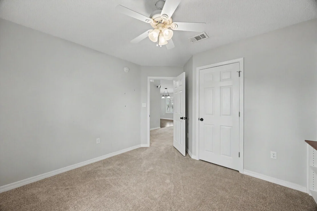 Photo of 4863 Traxx Street