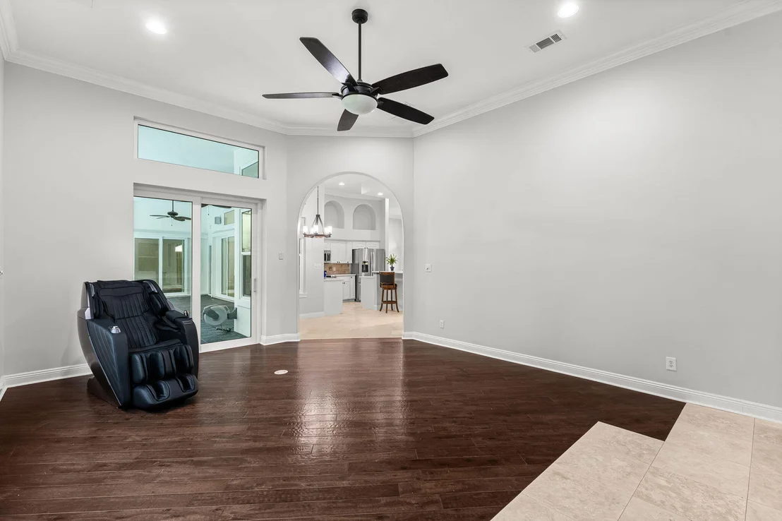 Photo of 156 Baywinds Drive