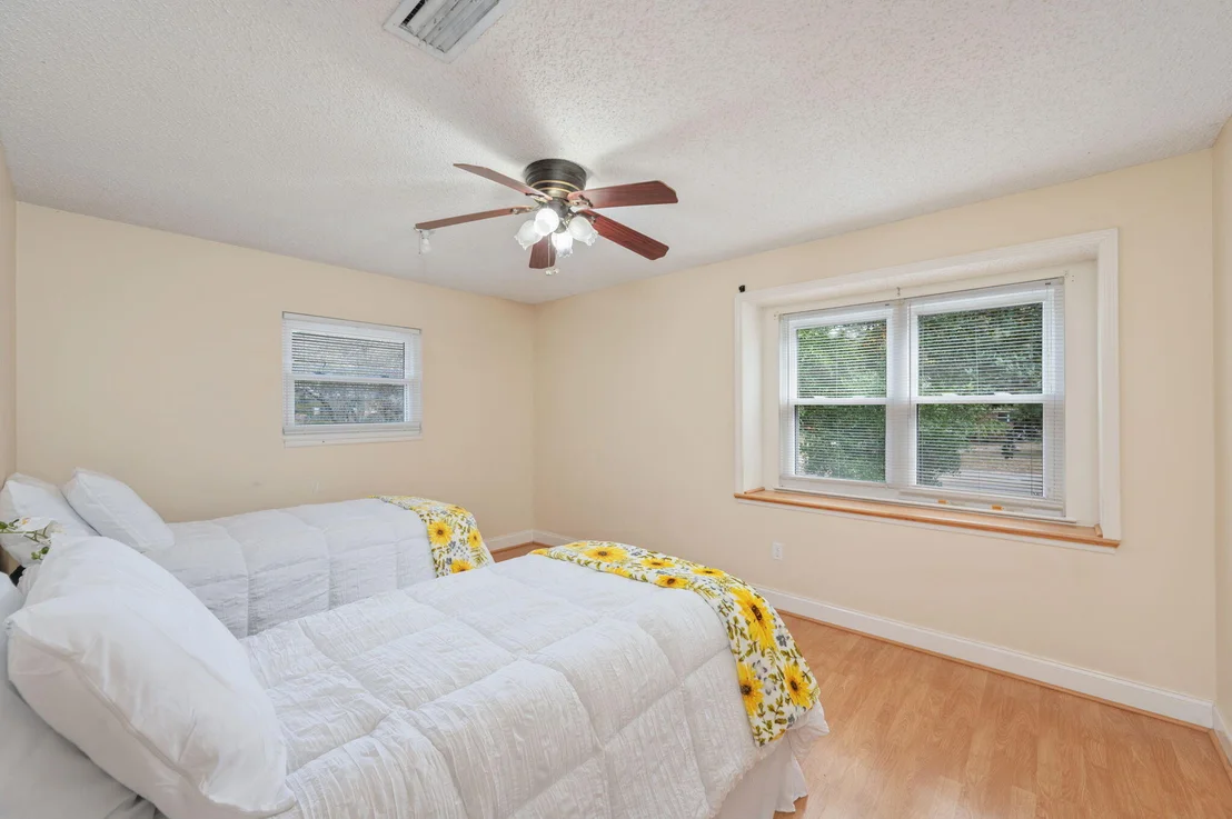 Photo of 2401 Roberts Drive