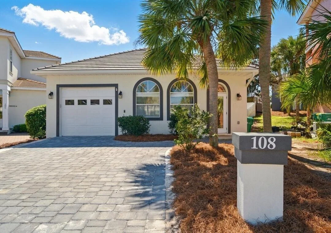 Photo of 108 Terra Cotta Way