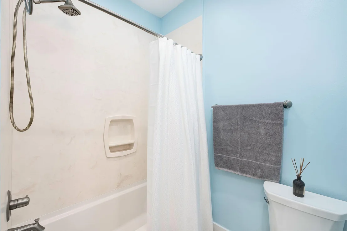 Photo of 47 Saint Simon Circle