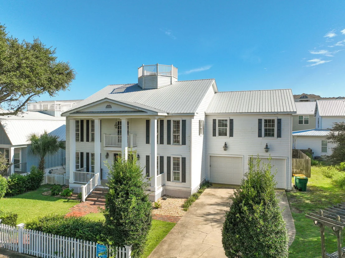Photo of 4504 John Avenue