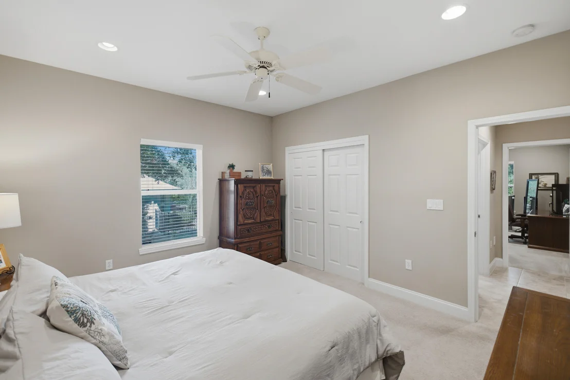 Photo of 412 Ruckel Drive