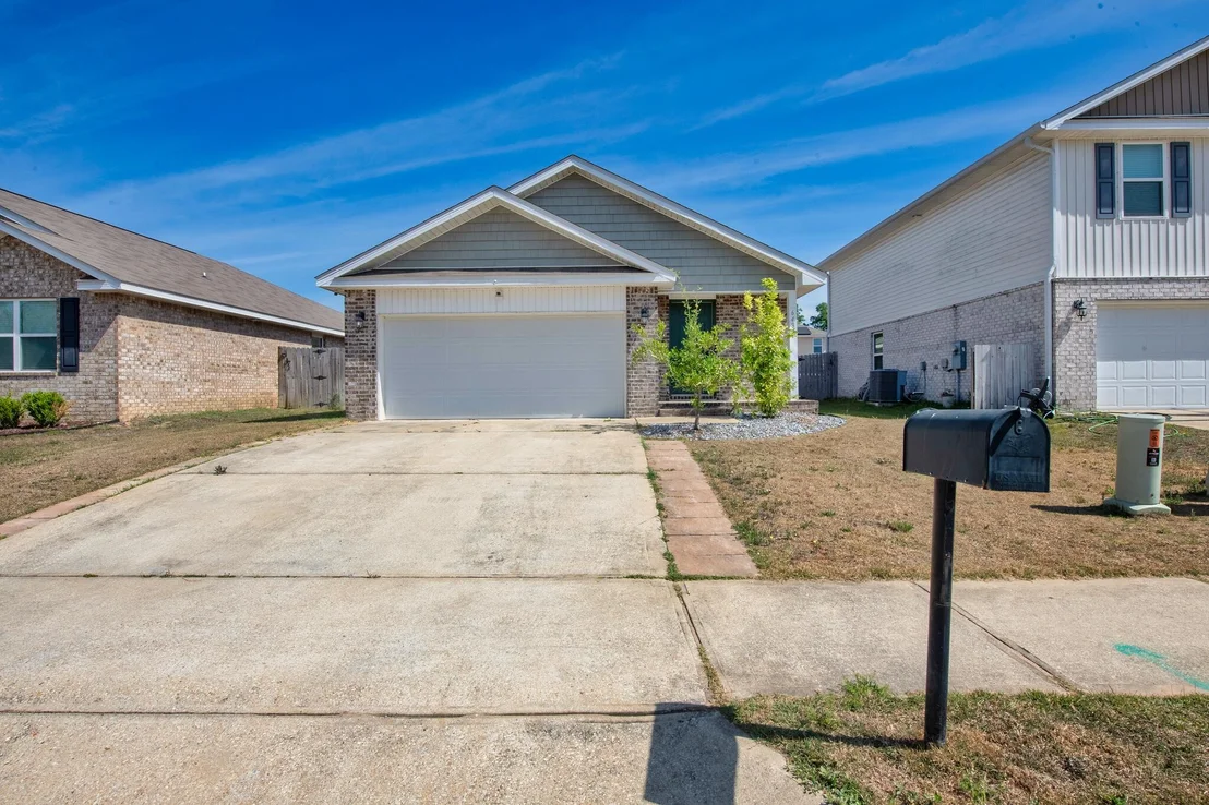 Photo of 6480 Churchill Circle
