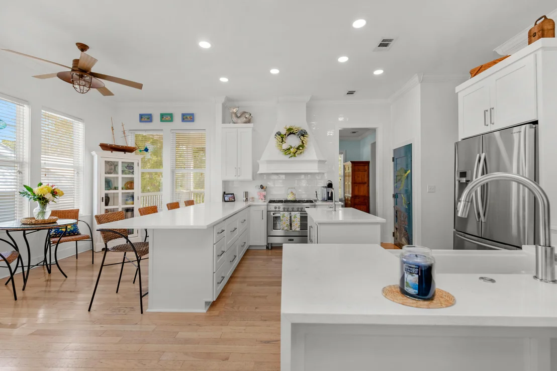 Photo of 1422 Lagrange Road