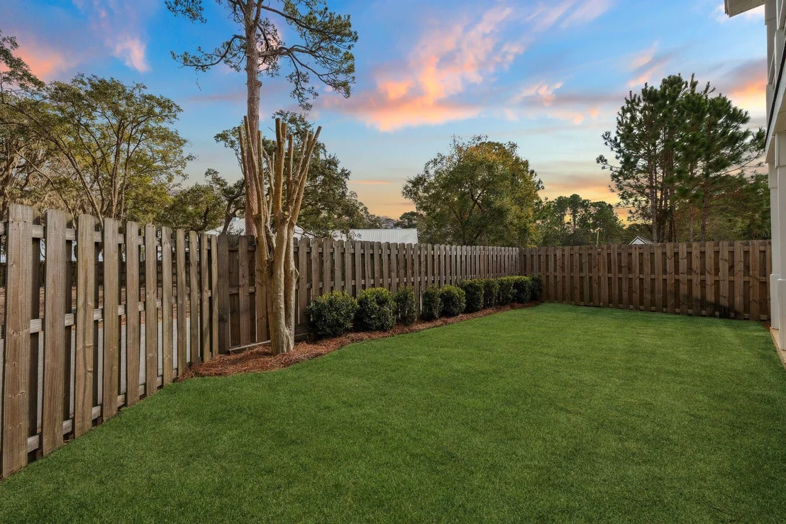 Photo of 48 Pine Tree Way