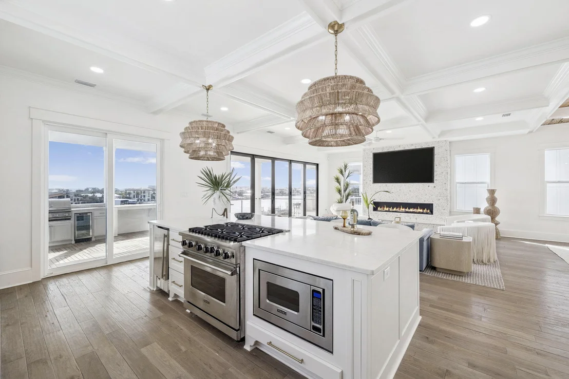 Photo of 714 Harbor Boulevard
