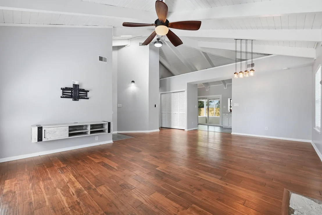 Photo of 368 Evergreen Circle
