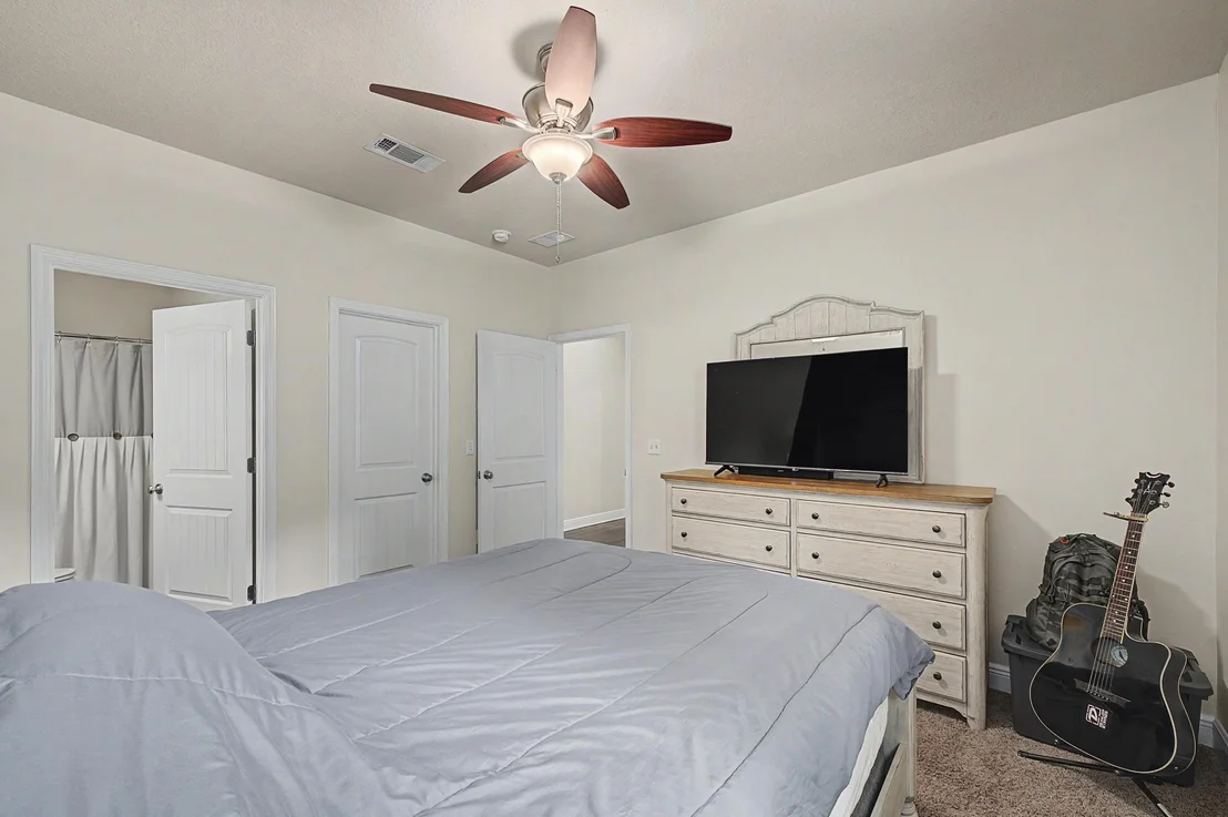Photo of 9177 Iron Gate Boulevard